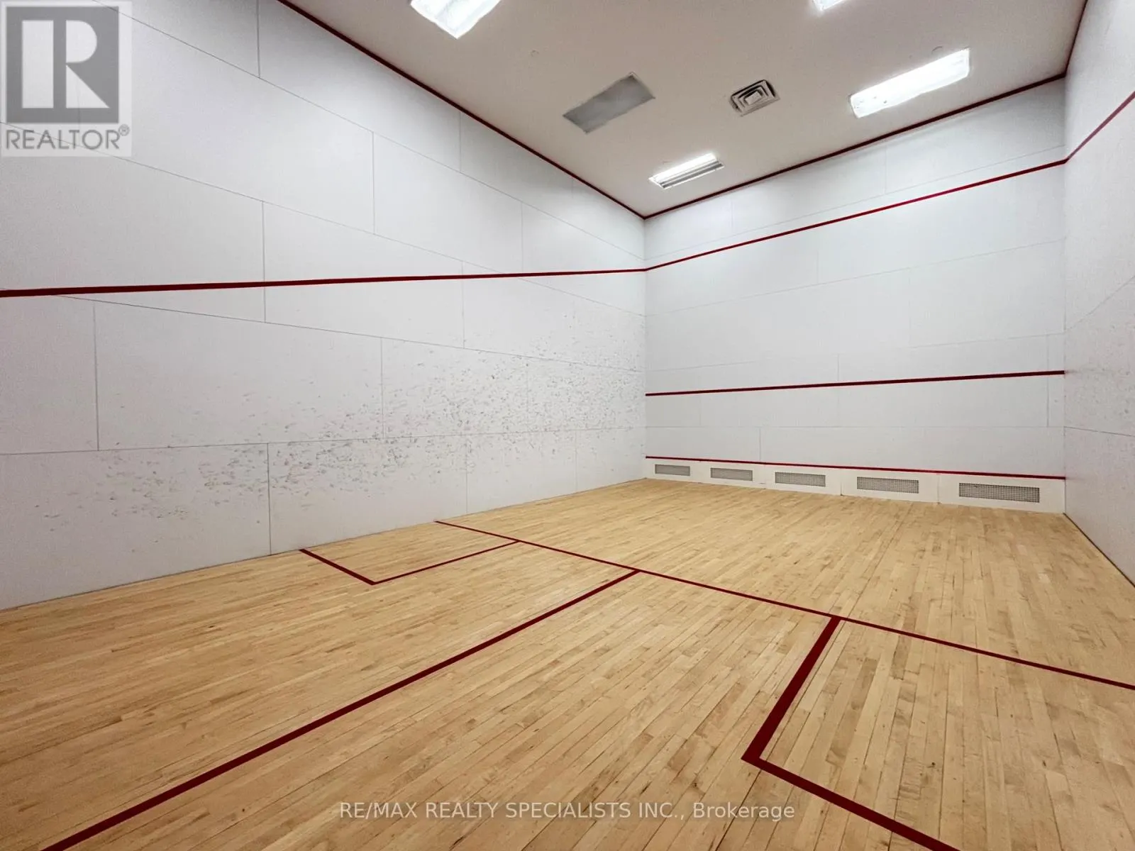 2206 - 330 RATHBURN ROAD W