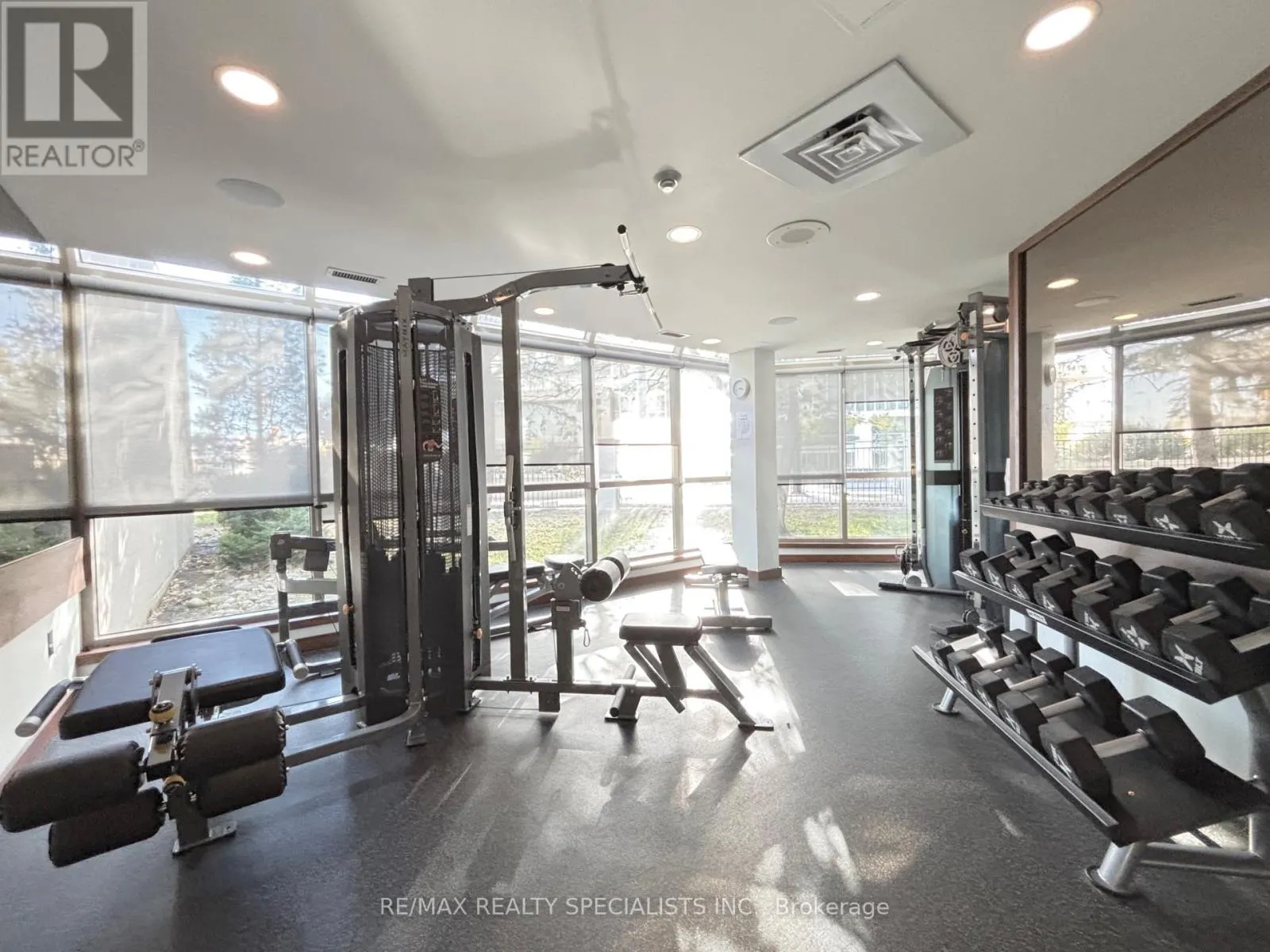 2206 - 330 RATHBURN ROAD W