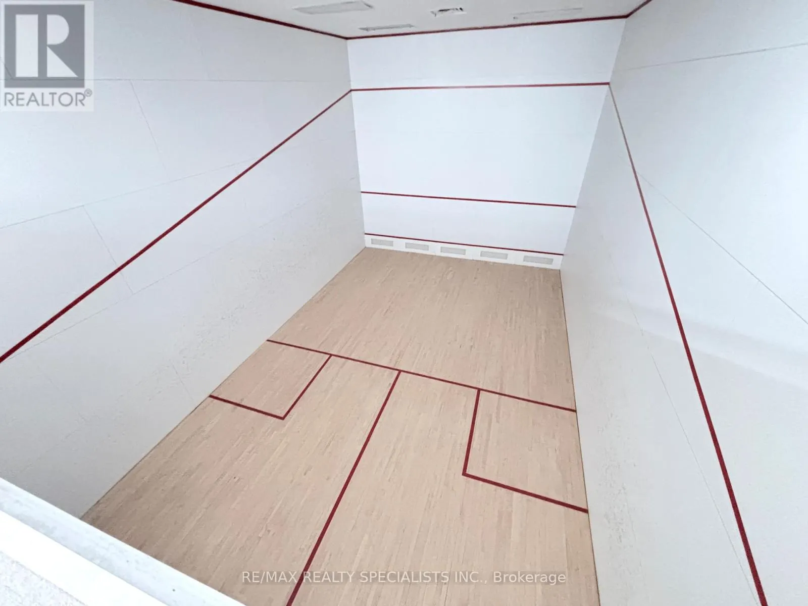 2206 - 330 RATHBURN ROAD W