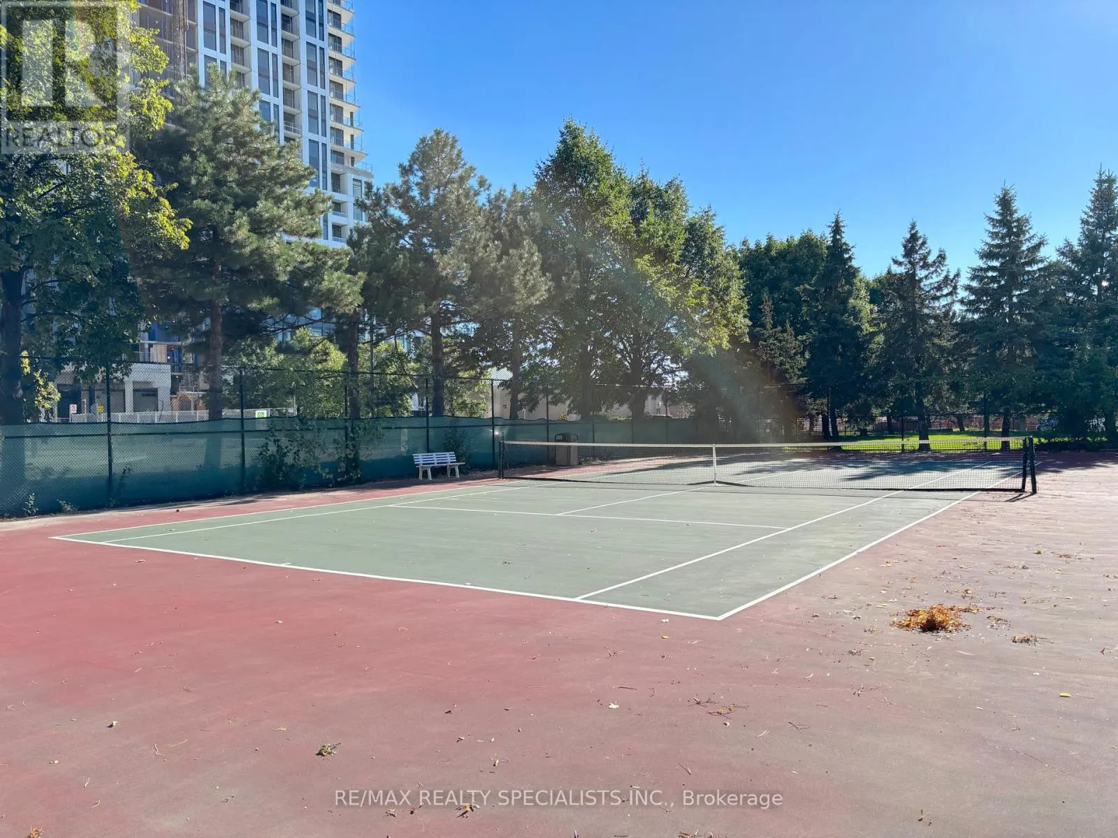 2206 - 330 RATHBURN ROAD W