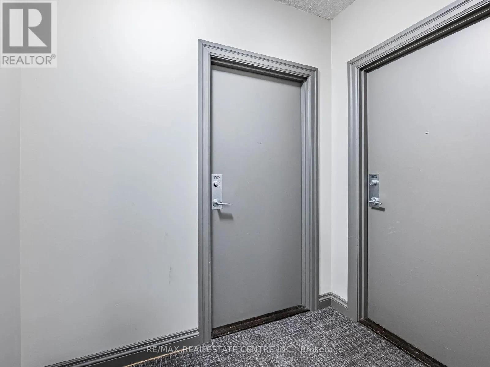 1102 - 2379 CENTRAL PARK DRIVE