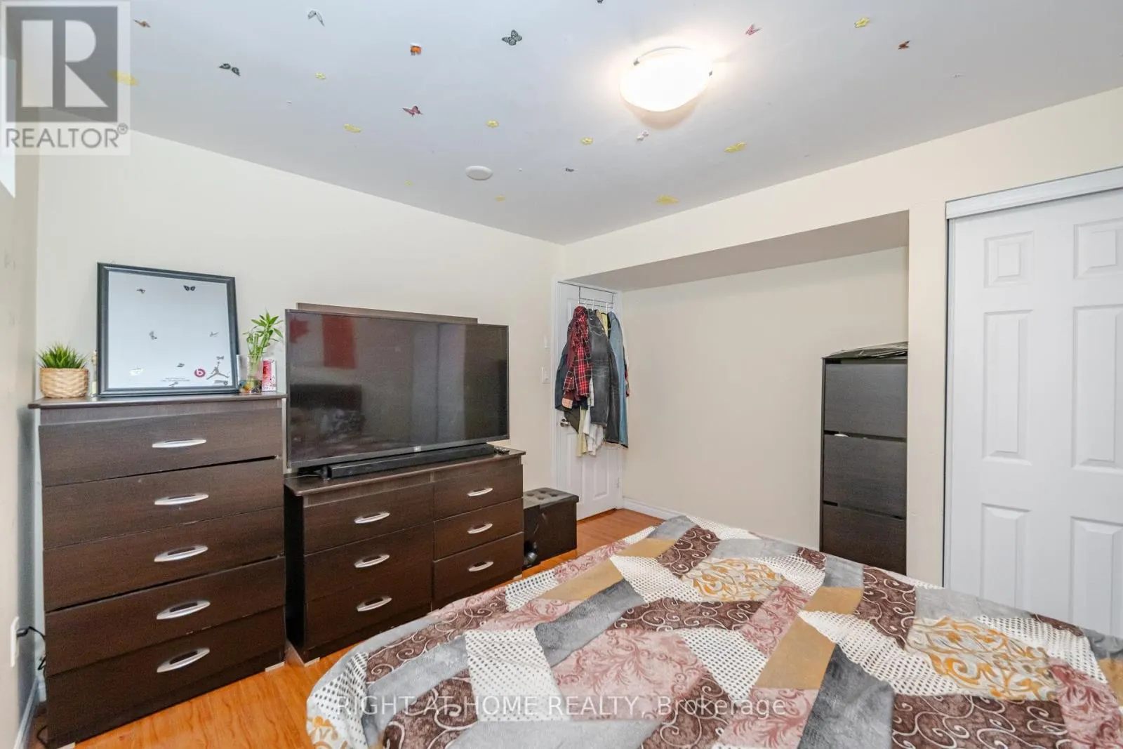 BASEMENT - 30 QUEEN MARY DRIVE