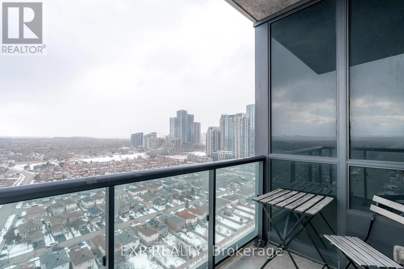 2008 - 3985 GRAND PARK DRIVE