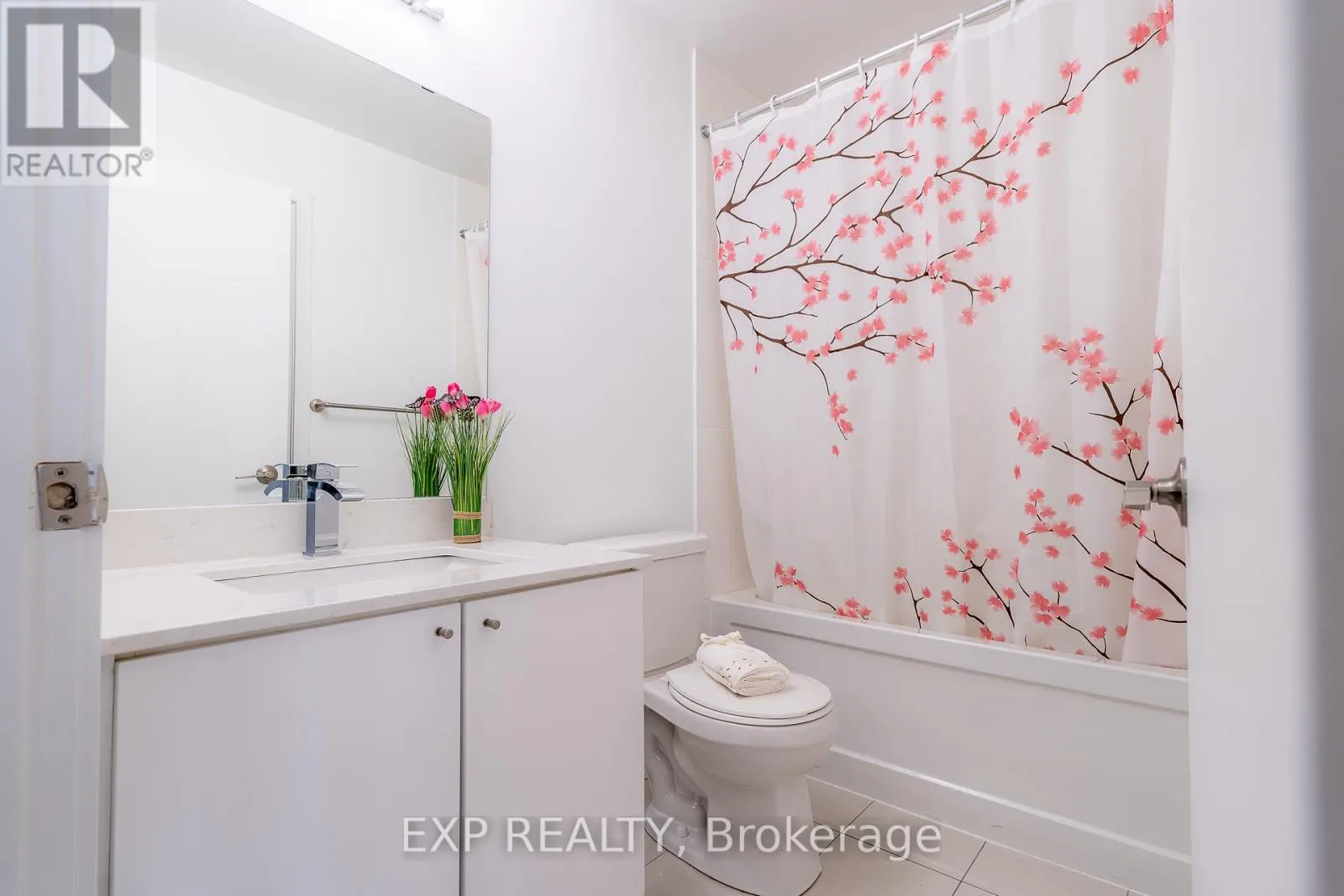 2008 - 3985 GRAND PARK DRIVE