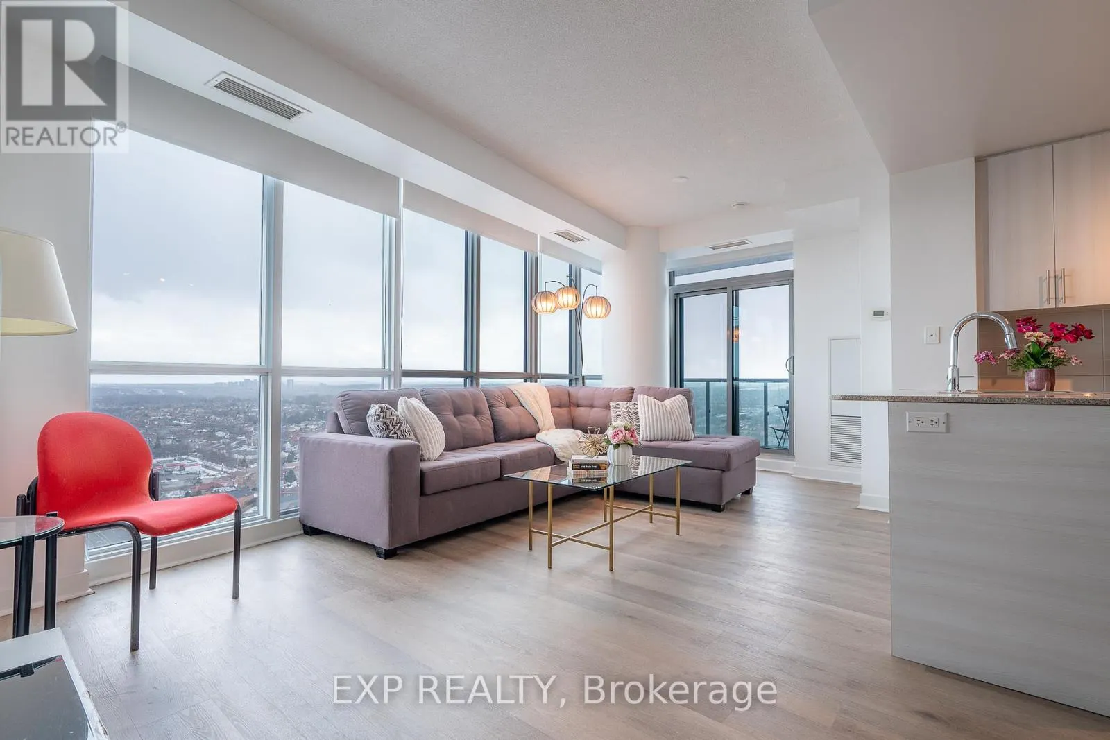 2008 - 3985 GRAND PARK DRIVE