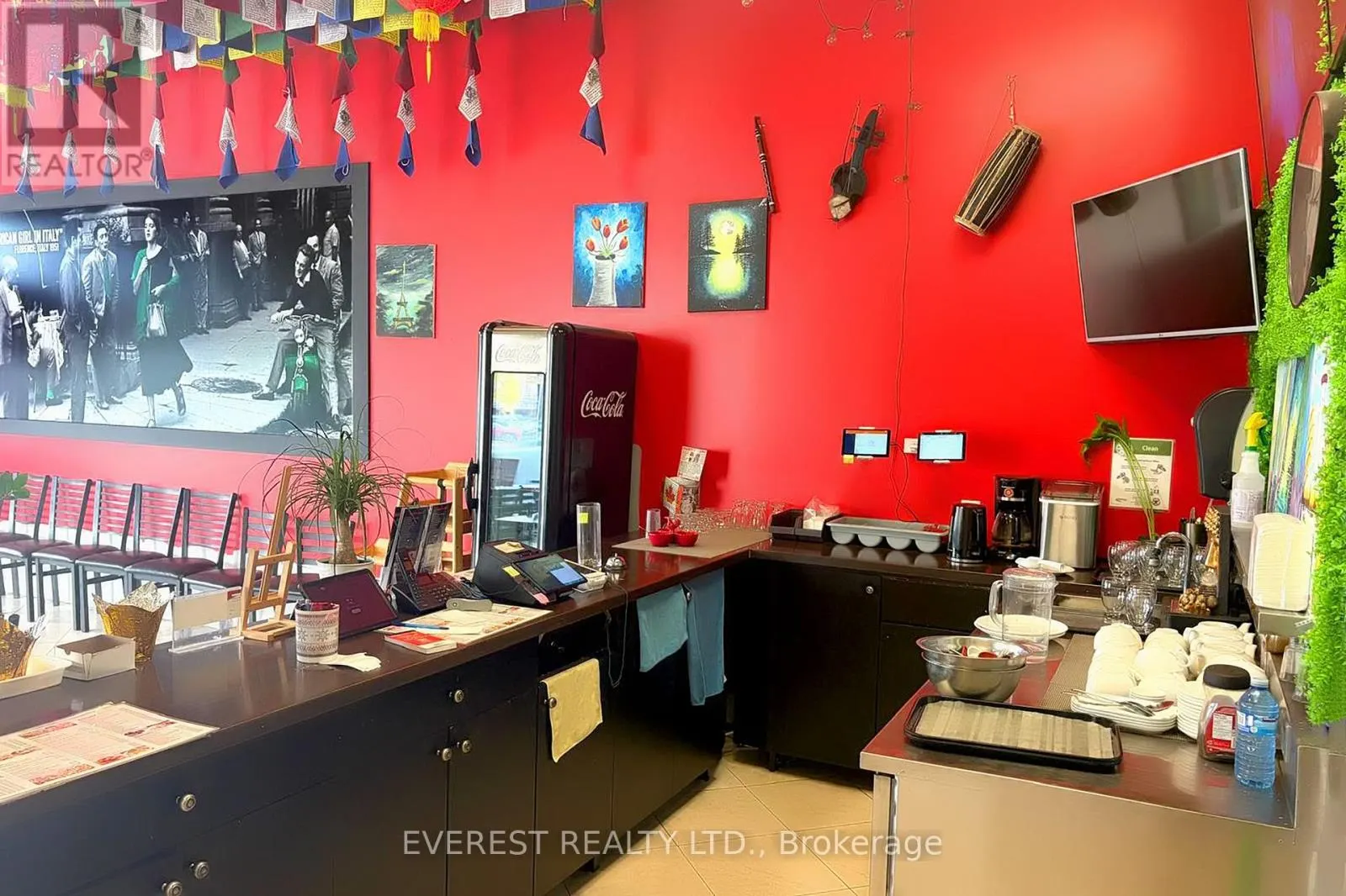 5 - 2388 FAIRVIEW STREET