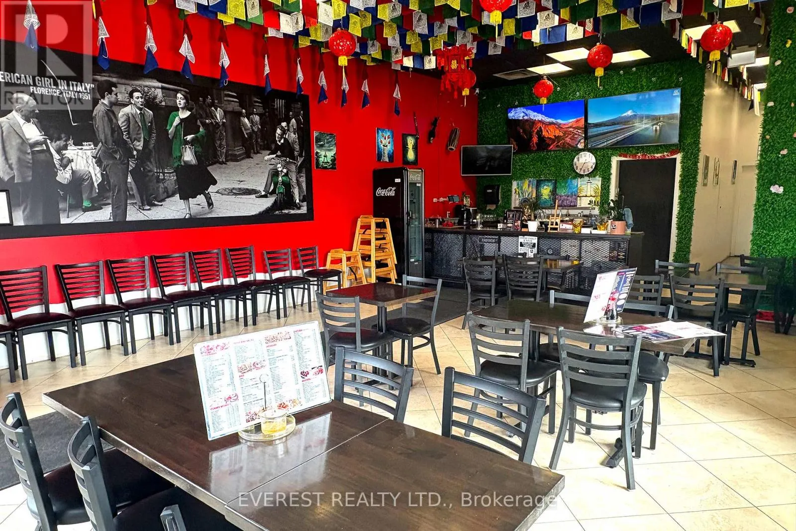 5 - 2388 FAIRVIEW STREET