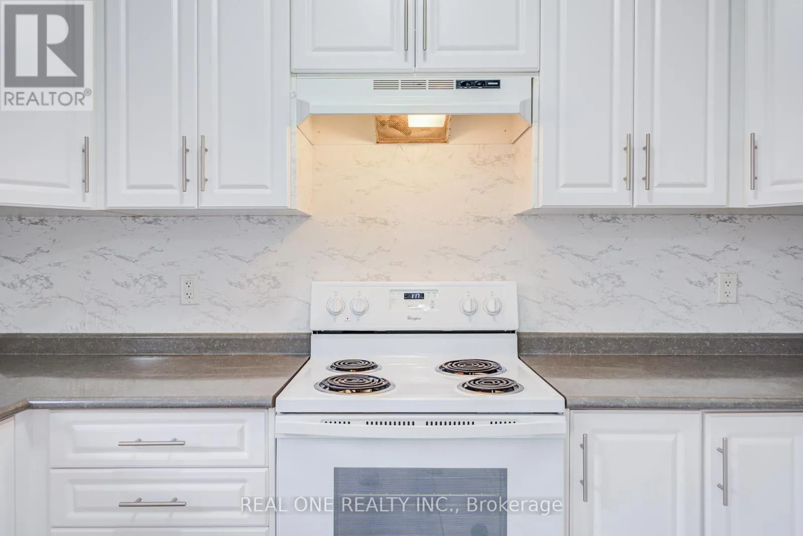 475 SILVER MAPLE ROAD