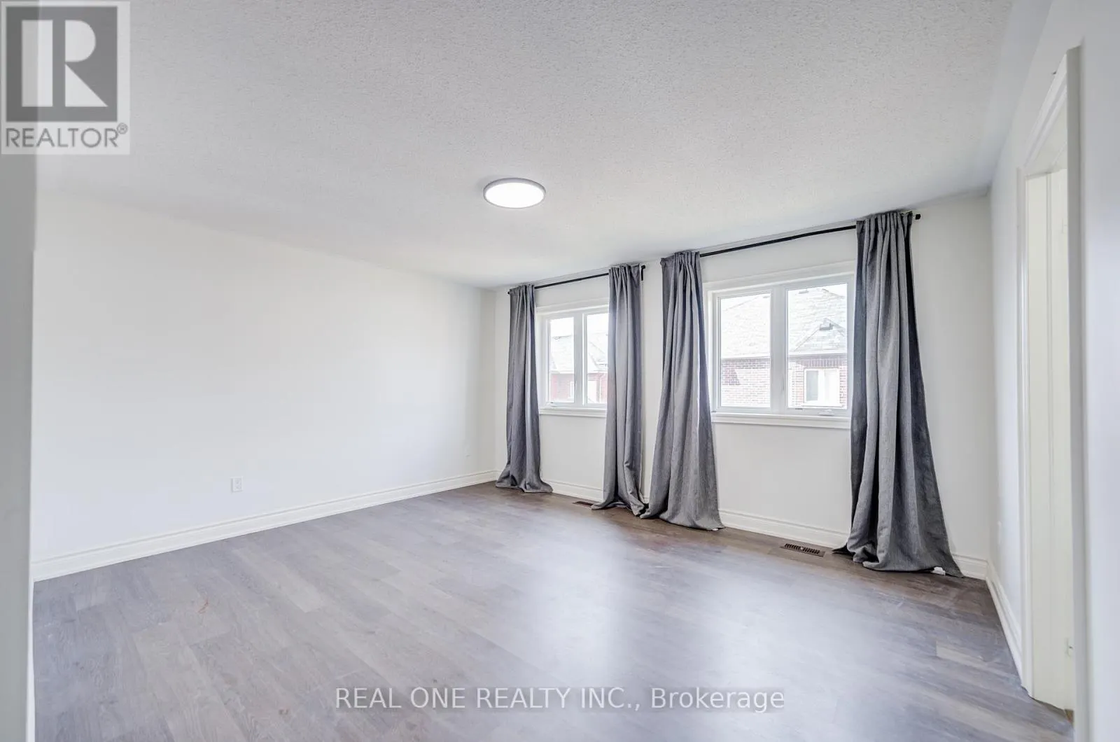 475 SILVER MAPLE ROAD