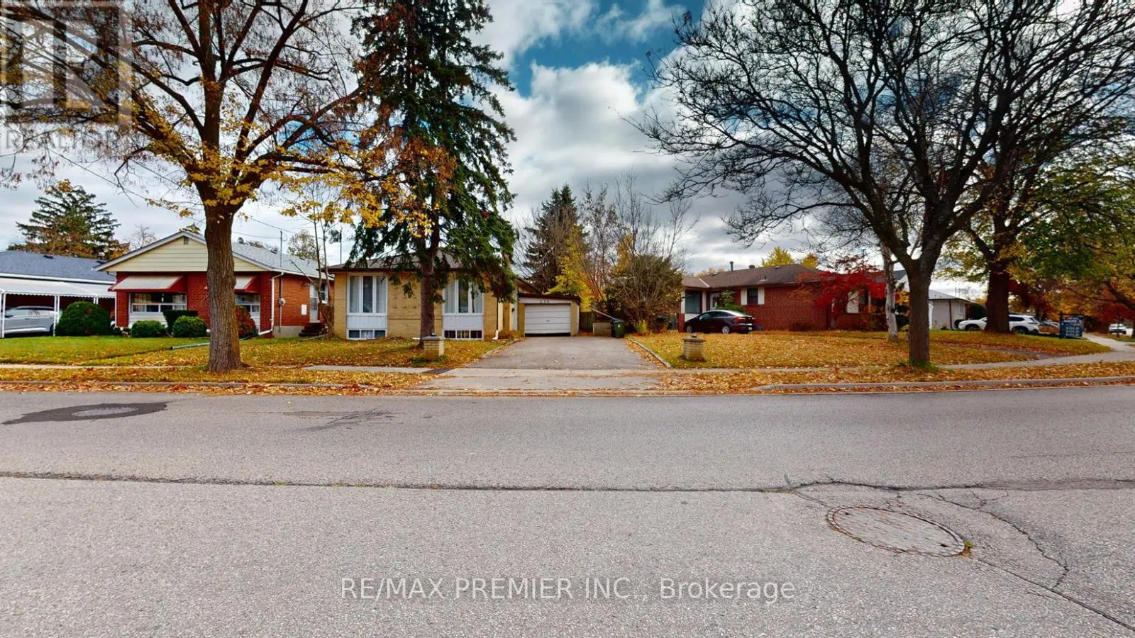 236 THISTLE DOWN BOULEVARD