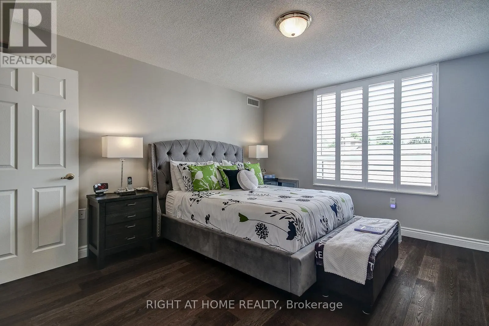 1301 - 100 BURLOAK DRIVE