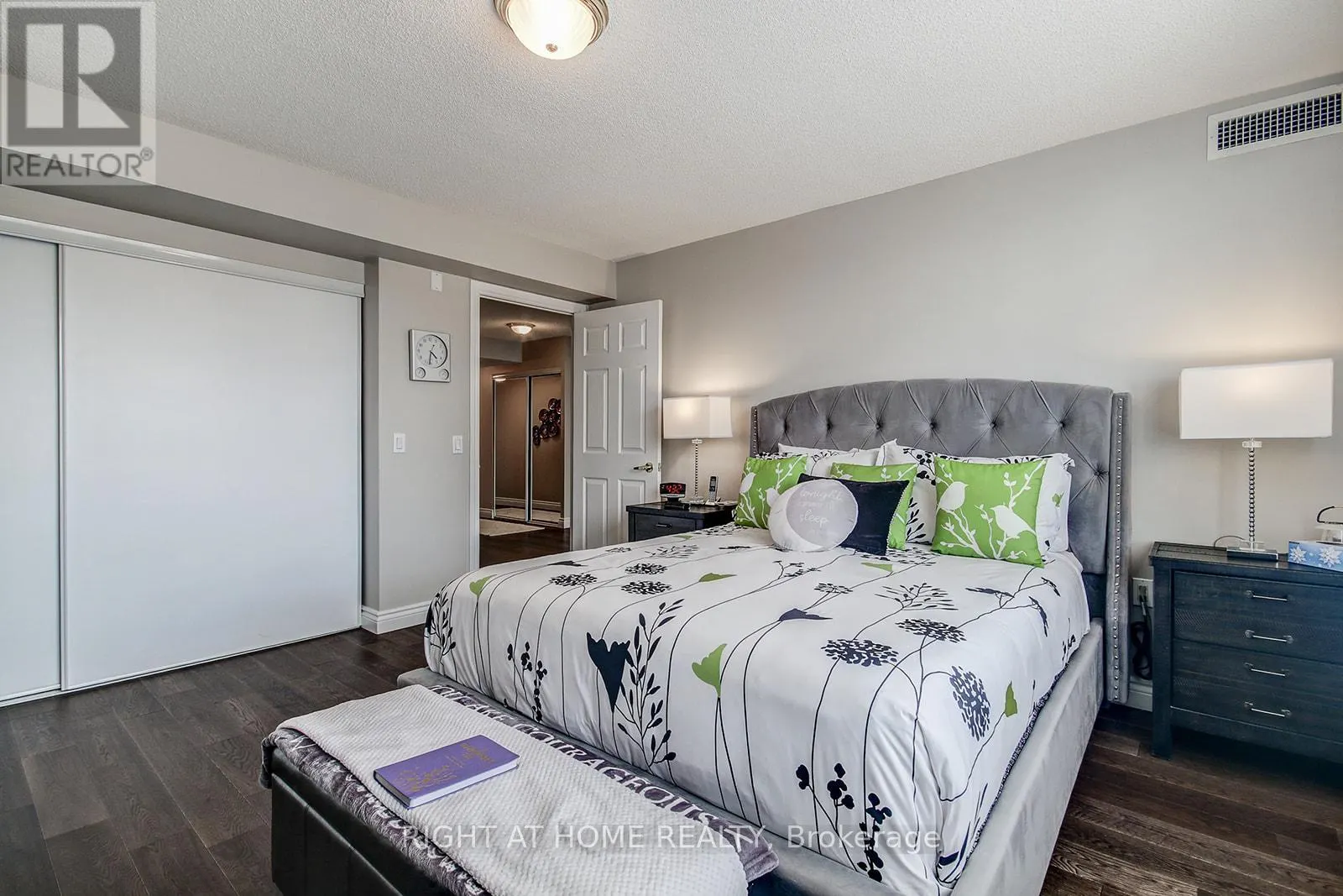 1301 - 100 BURLOAK DRIVE