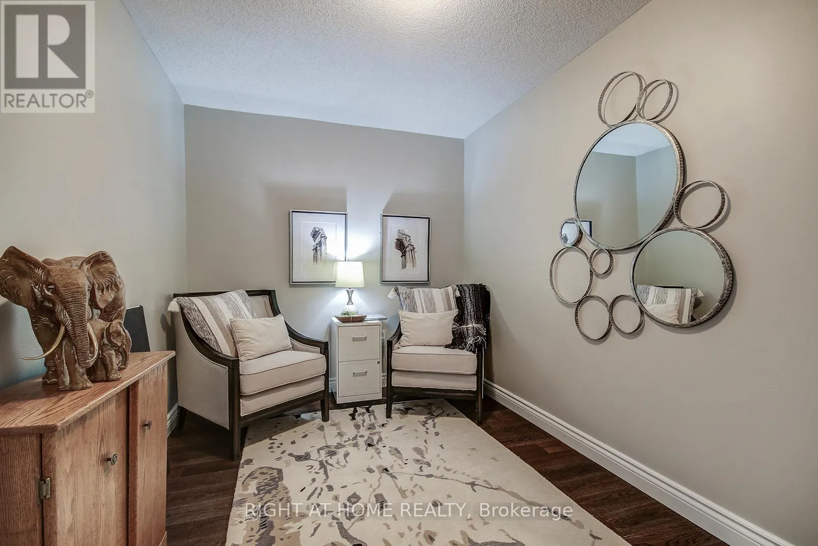 1301 - 100 BURLOAK DRIVE