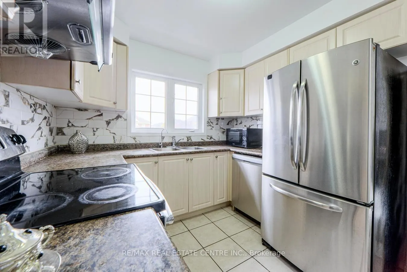 3 - 620 FERGUSON DRIVE