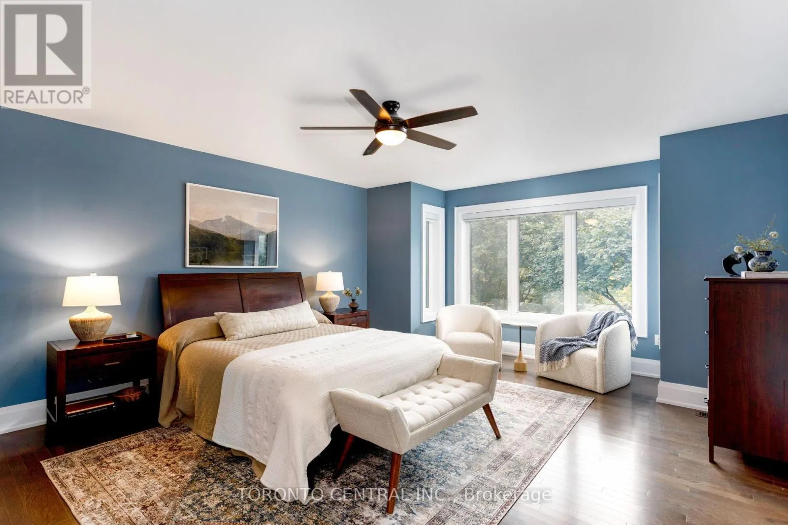 9 CHIMNEY SWIFT COURT