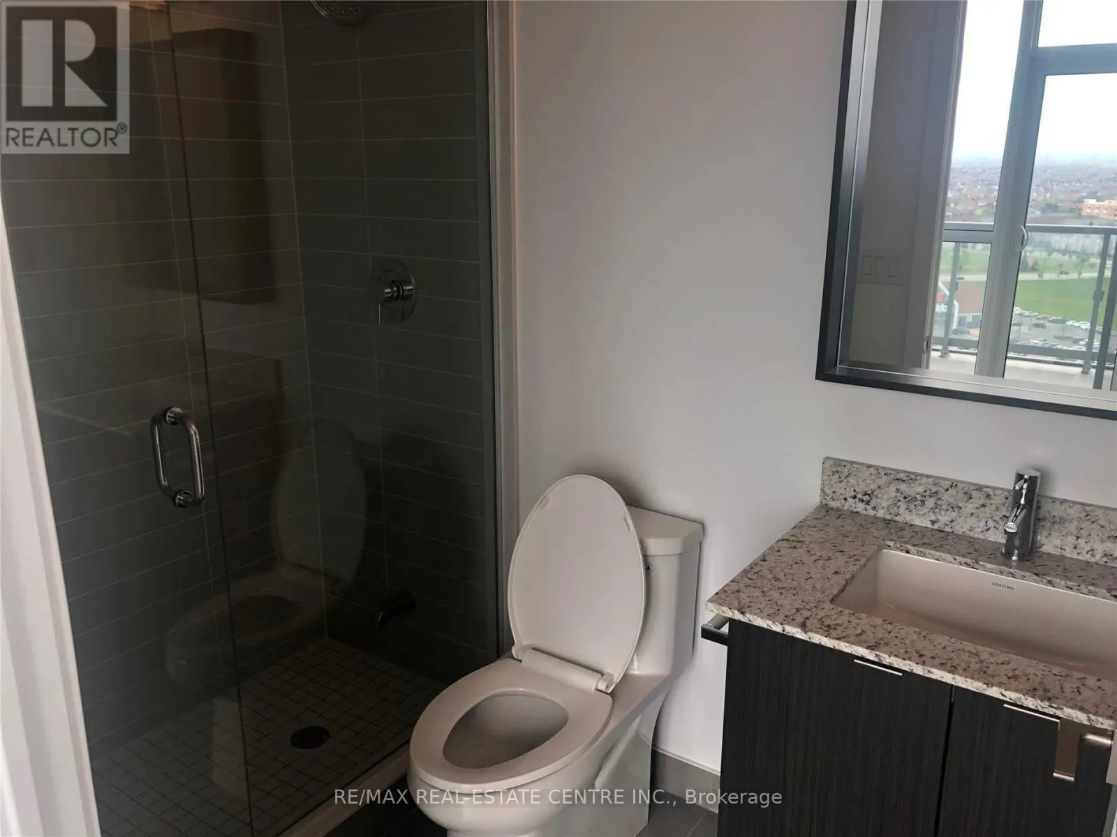 PH09 - 4633 GLEN ERIN DRIVE