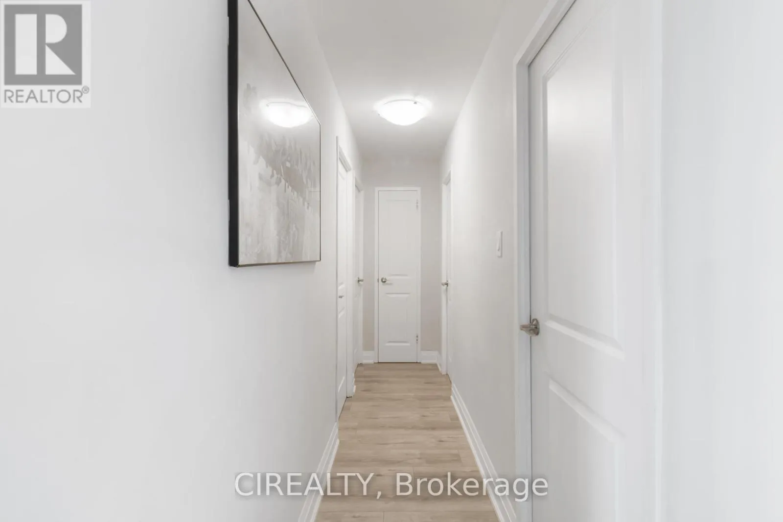 709 - 511 THE WEST MALL