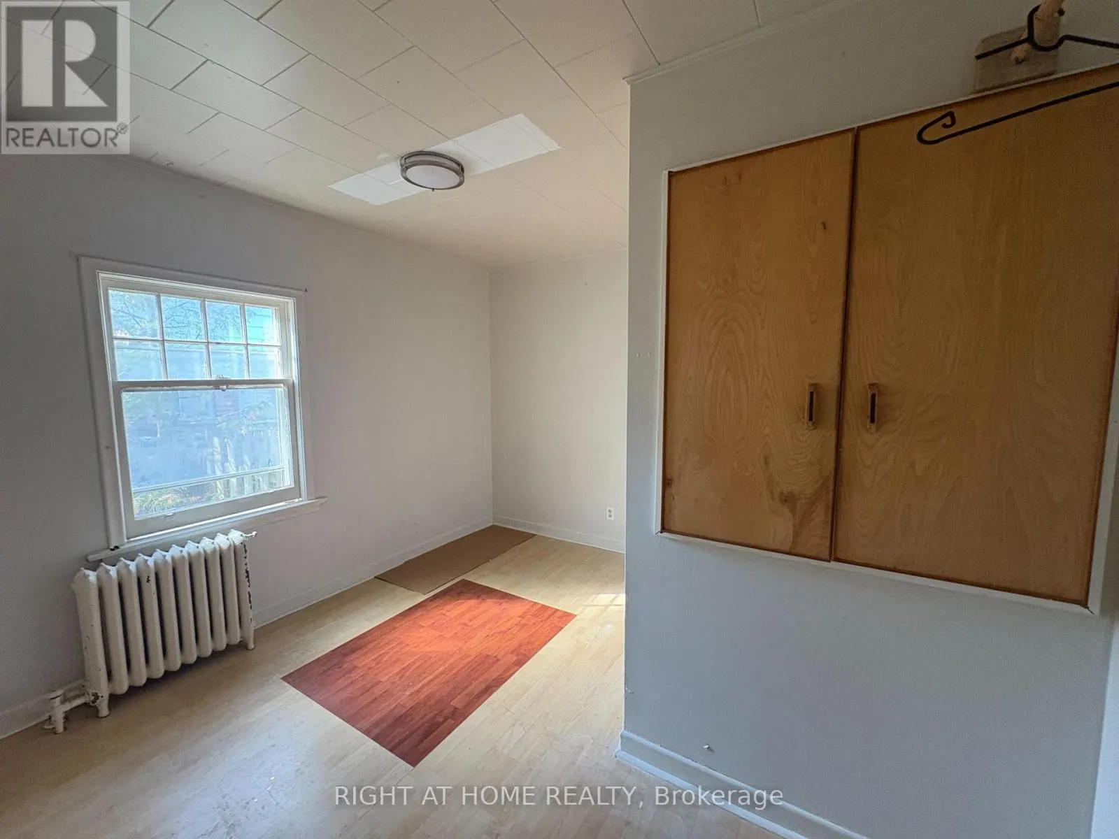 UPPER - 779 INDIAN ROAD