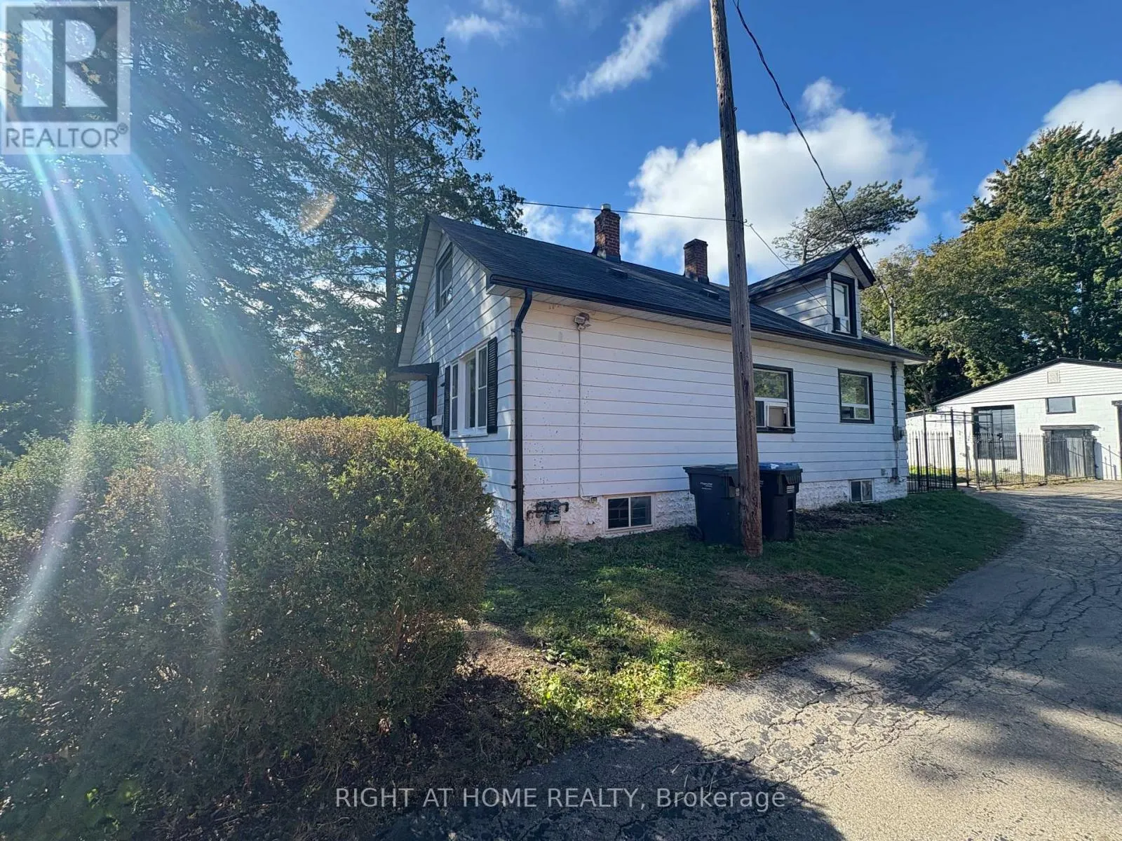 LOWER - 779 INDIAN ROAD