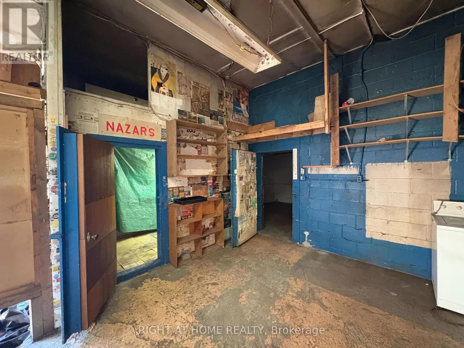 GARAGE - 779 INDIAN ROAD