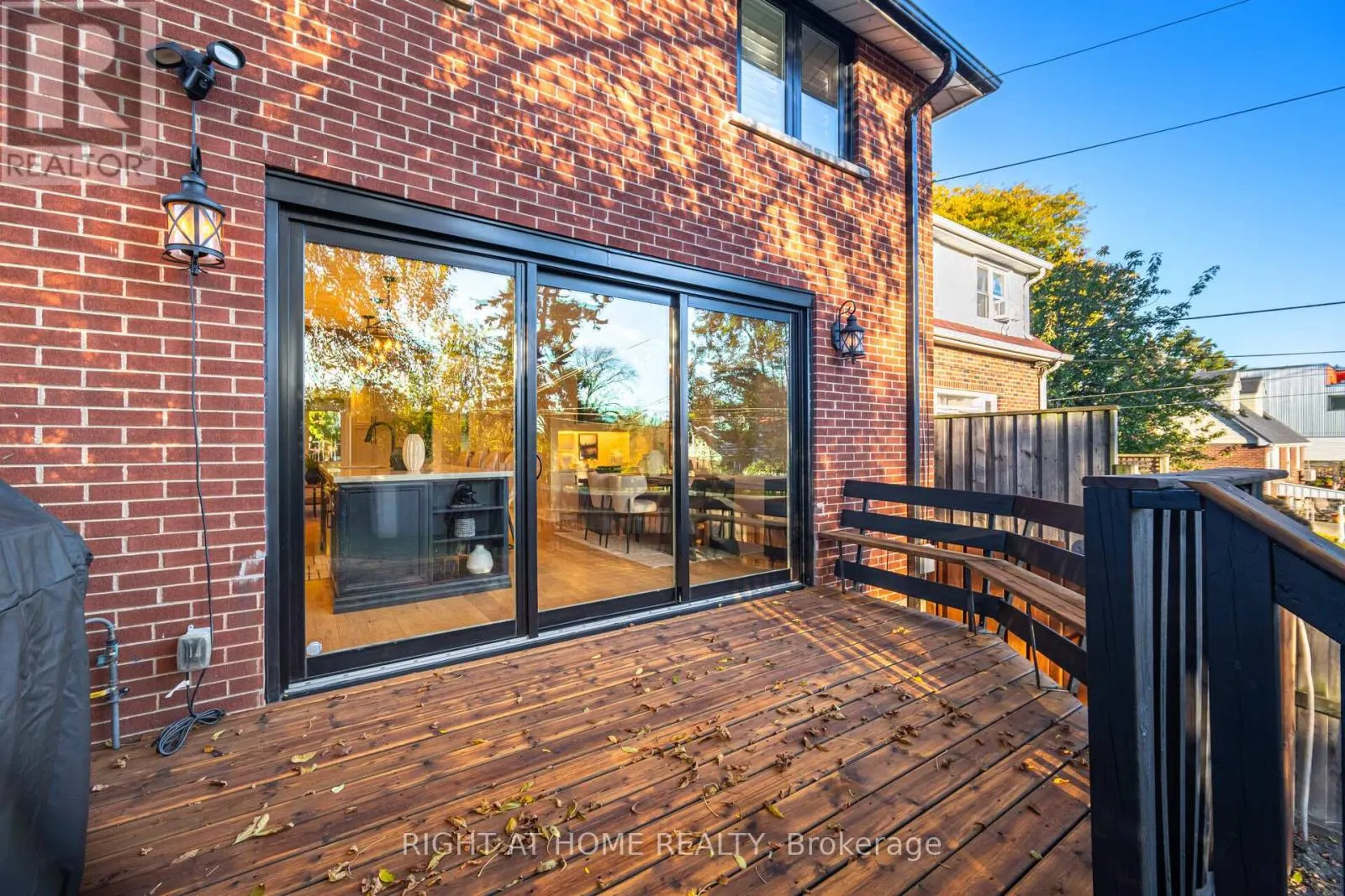 28 FORTY FIRST STREET