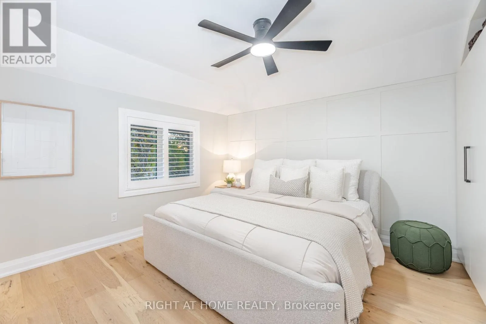 28 FORTY FIRST STREET