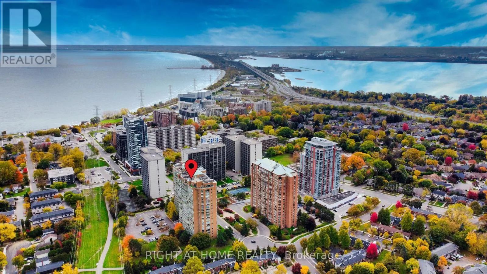 111 - 1276 MAPLE CROSSING BOULEVARD