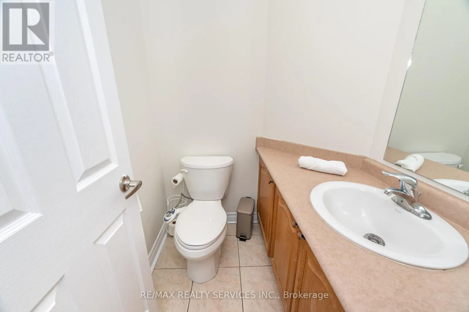 7 BLUE DIAMOND DRIVE