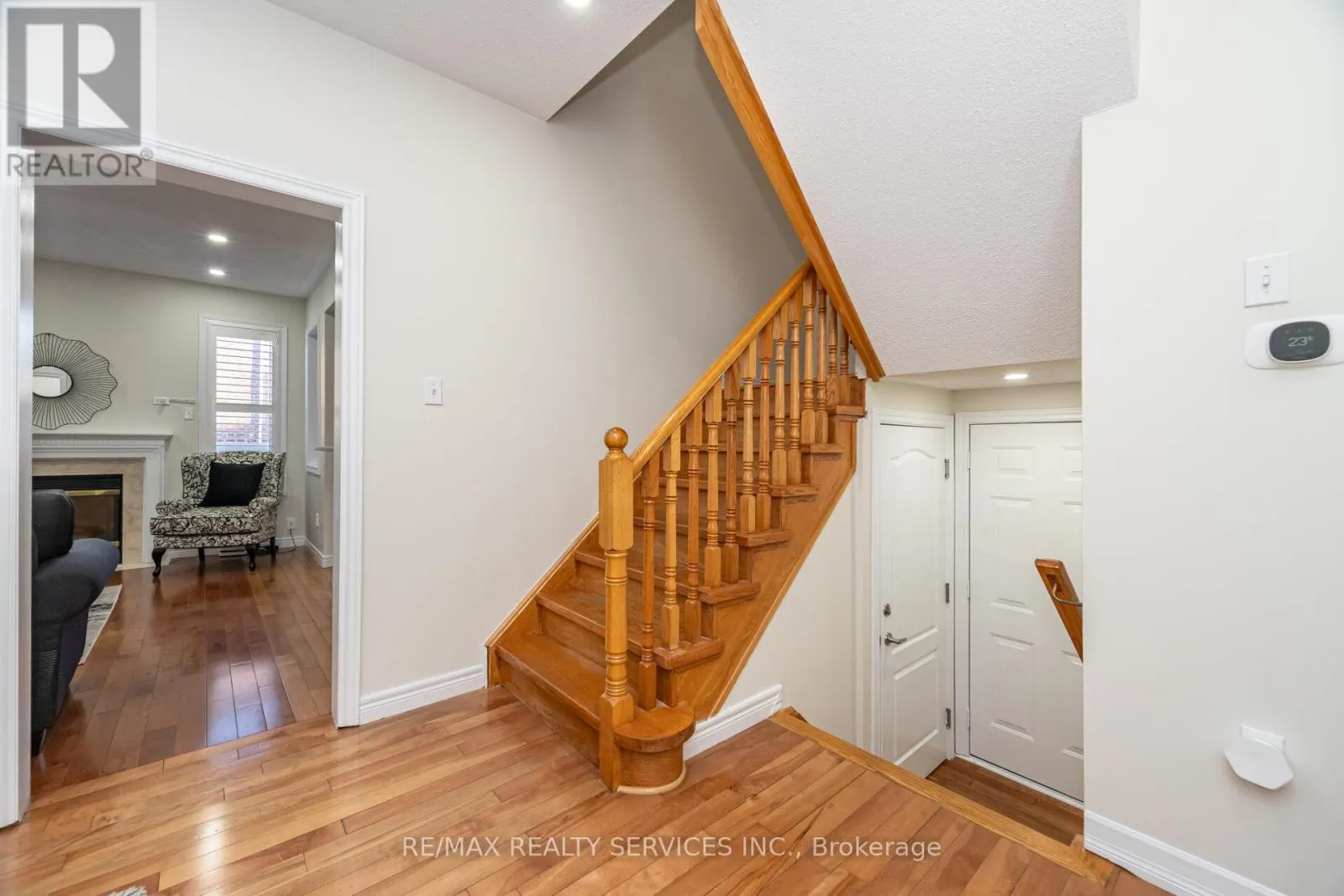 7 BLUE DIAMOND DRIVE