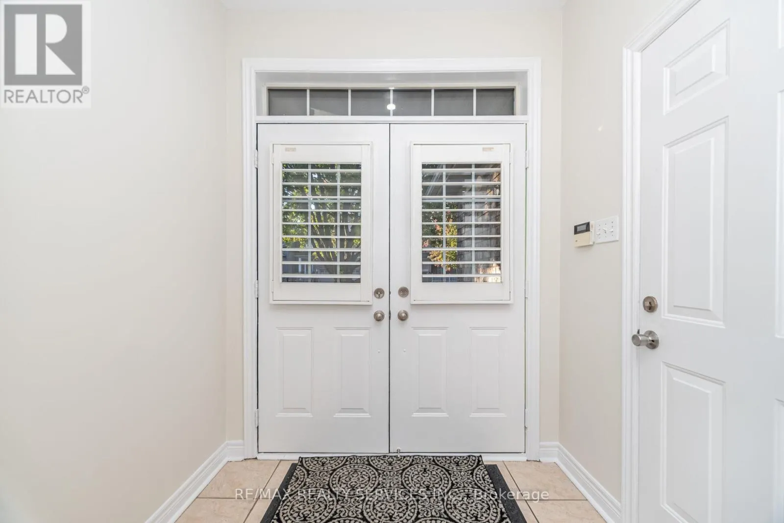 7 BLUE DIAMOND DRIVE