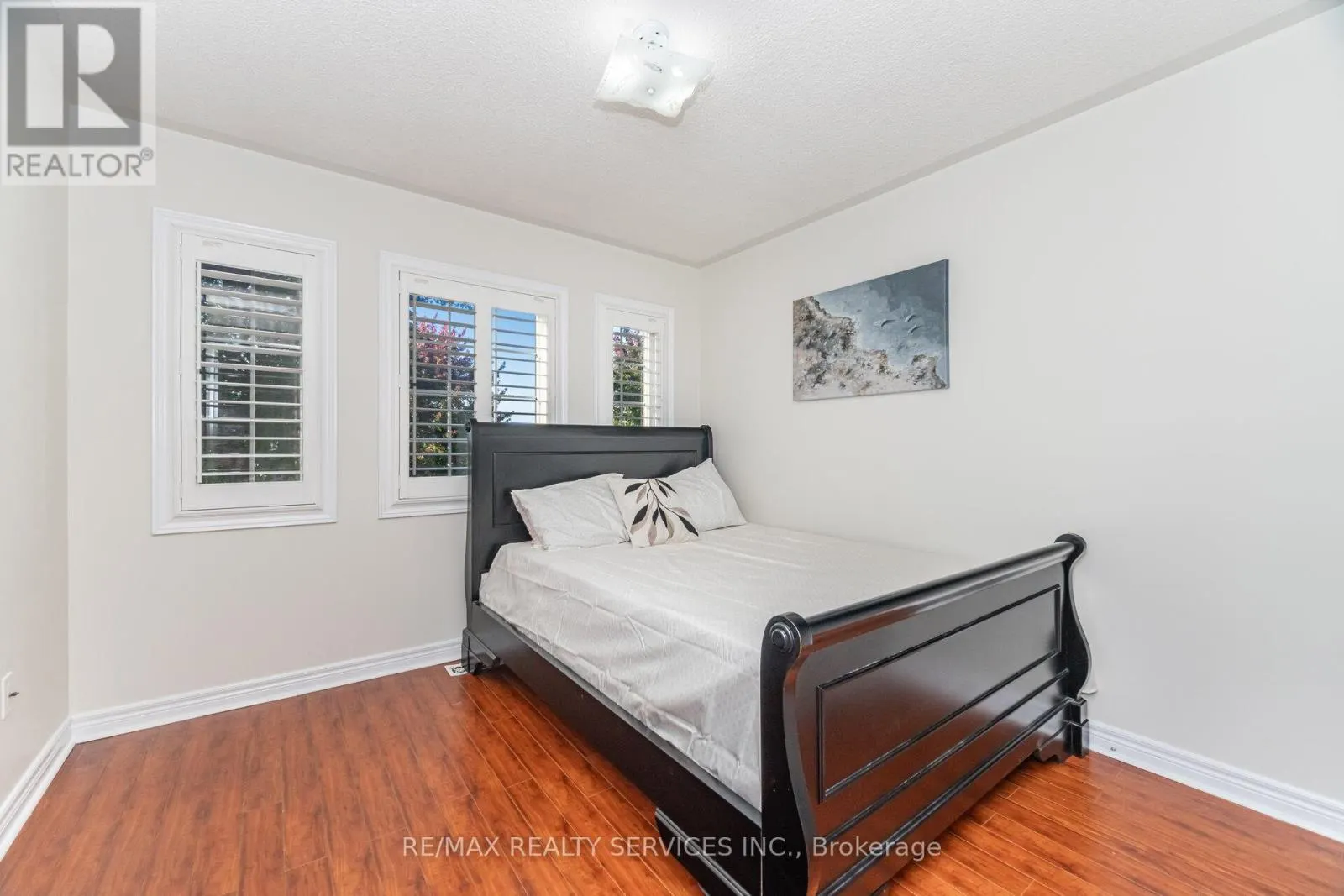 7 BLUE DIAMOND DRIVE