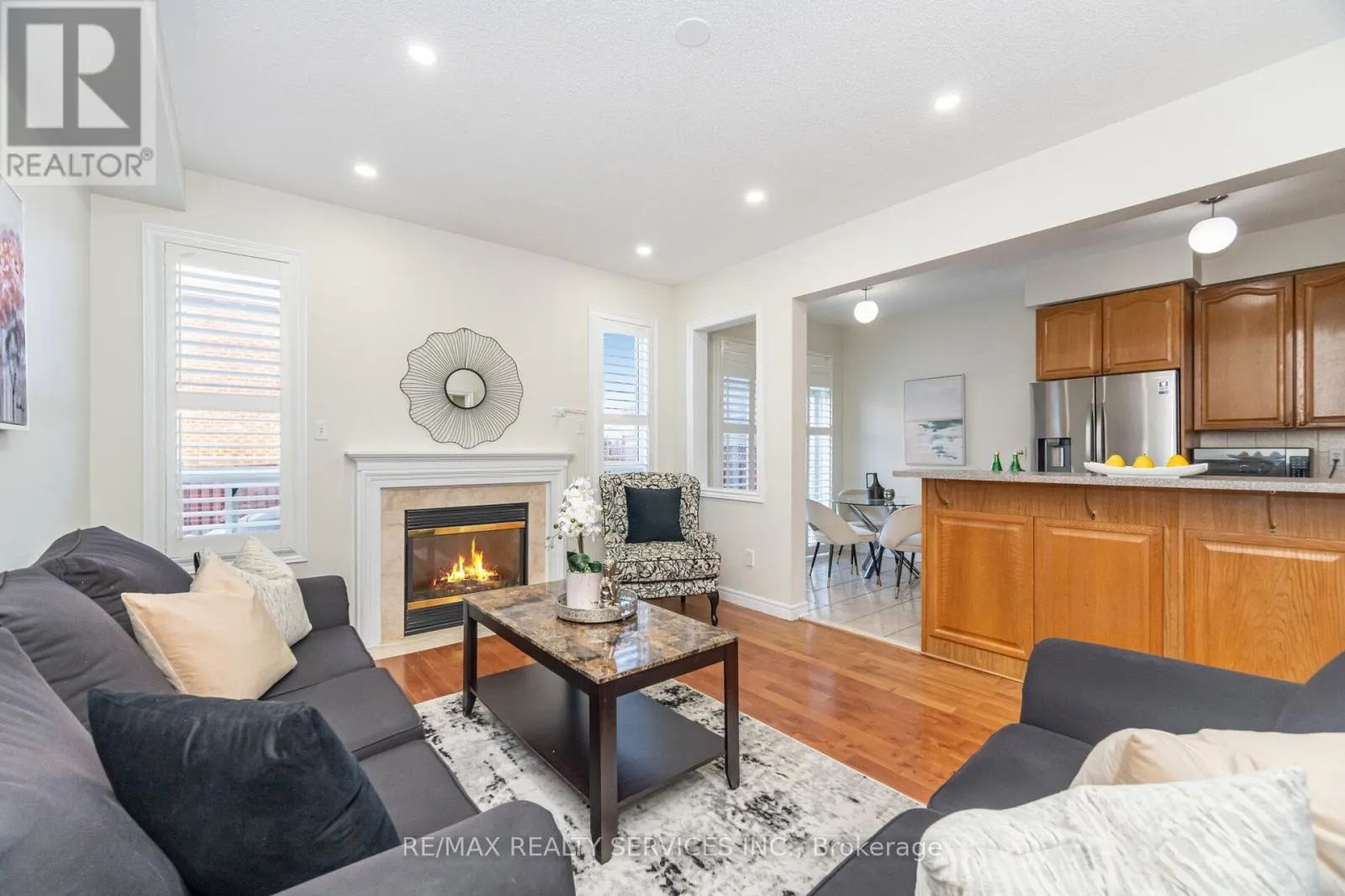 7 BLUE DIAMOND DRIVE