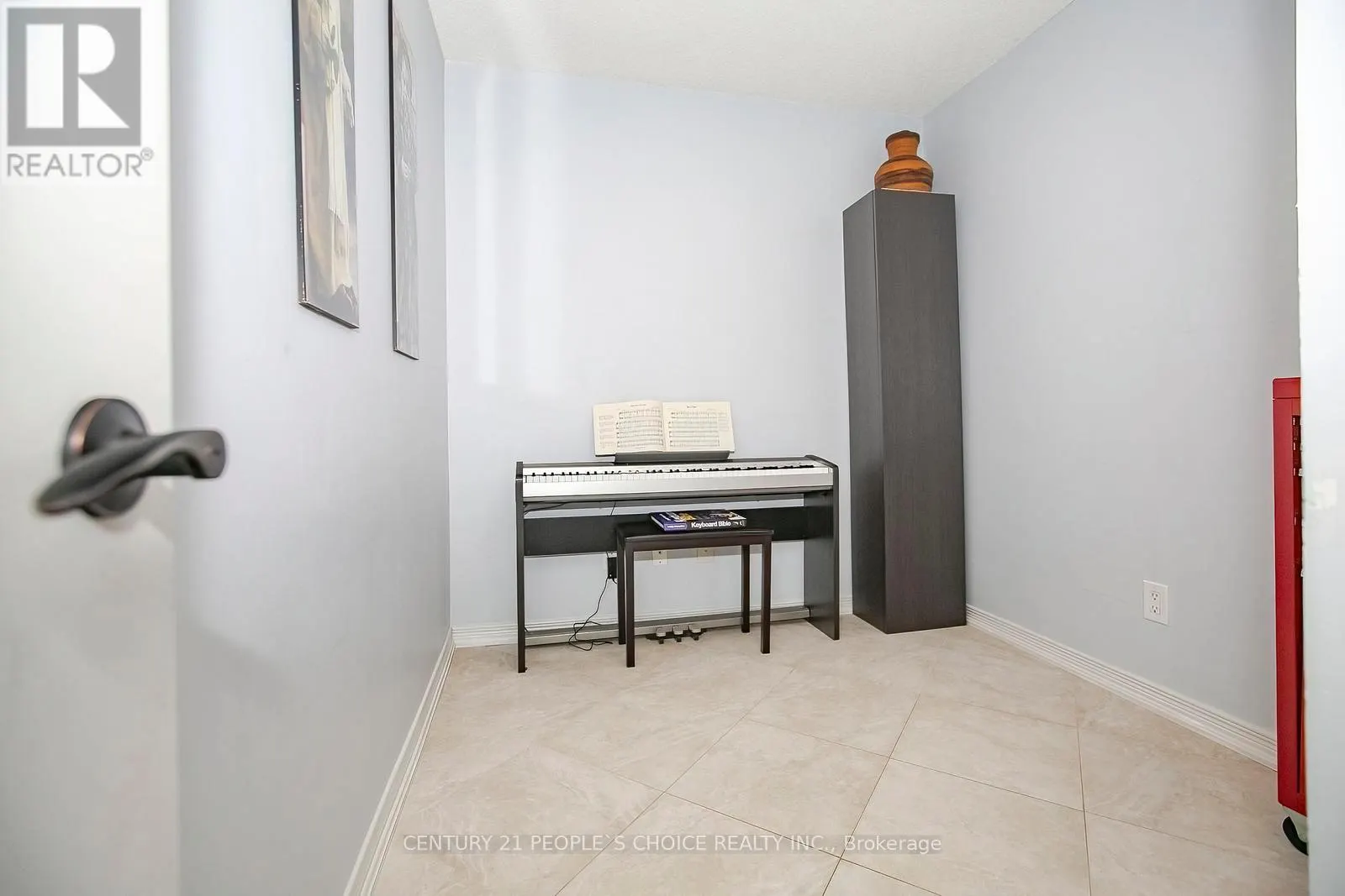 1512 - 9 GEORGE STREET