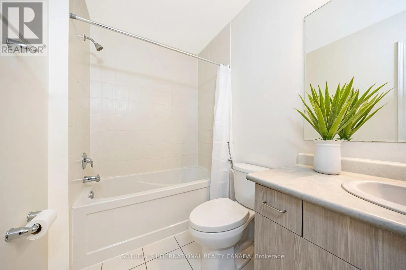 1619 GAINER CRESCENT