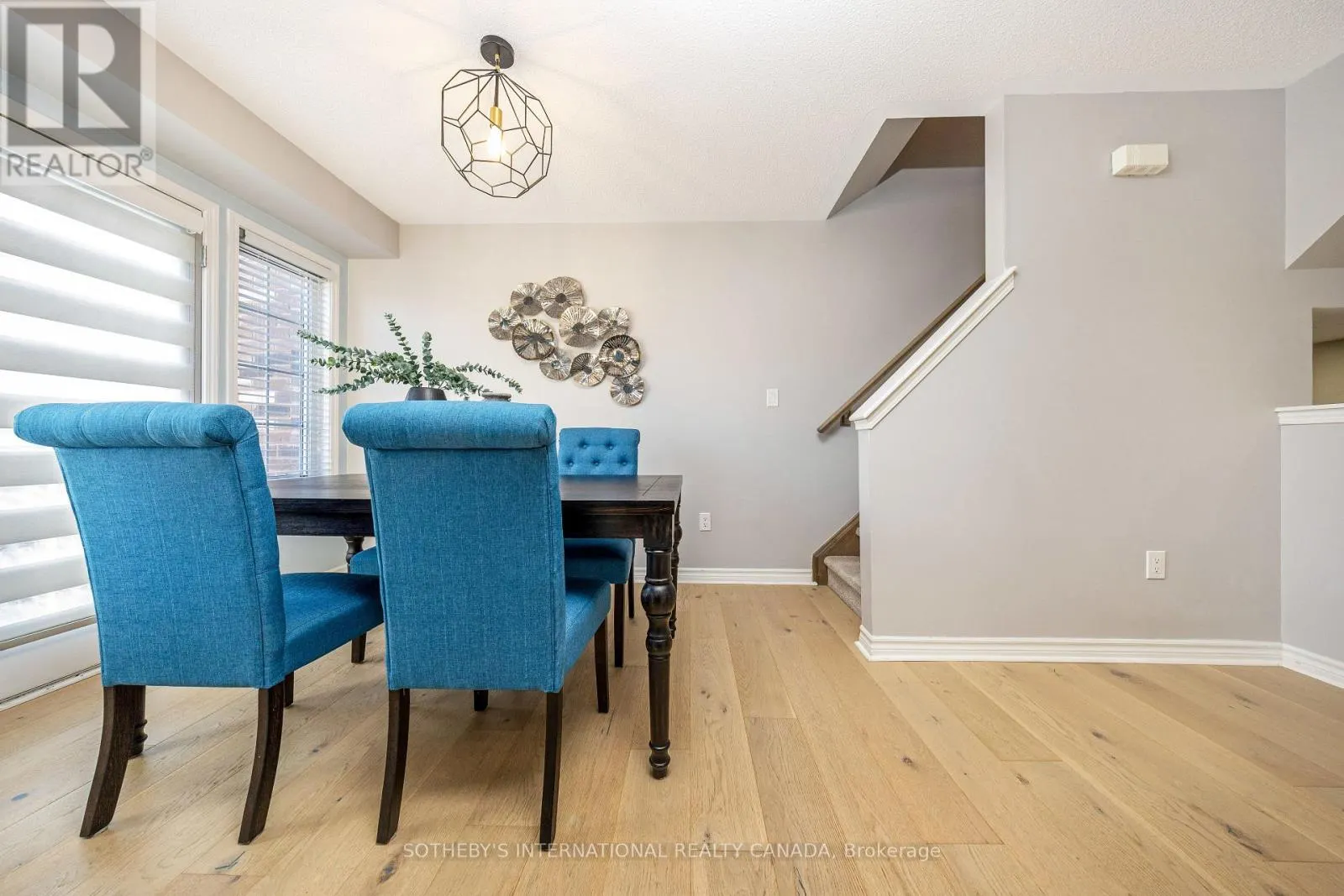 1619 GAINER CRESCENT