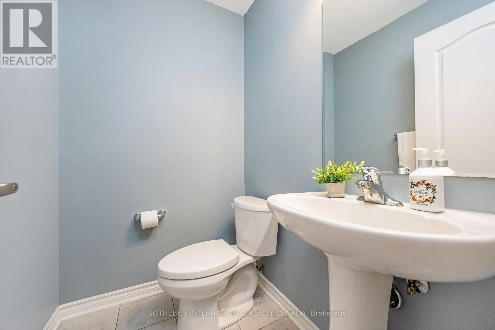 1619 GAINER CRESCENT