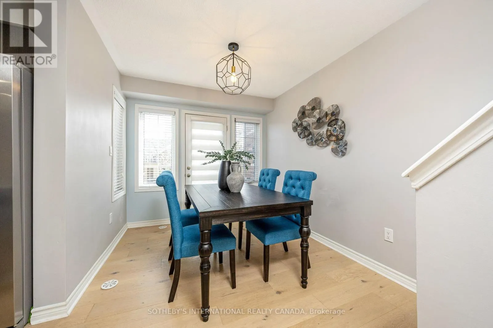 1619 GAINER CRESCENT