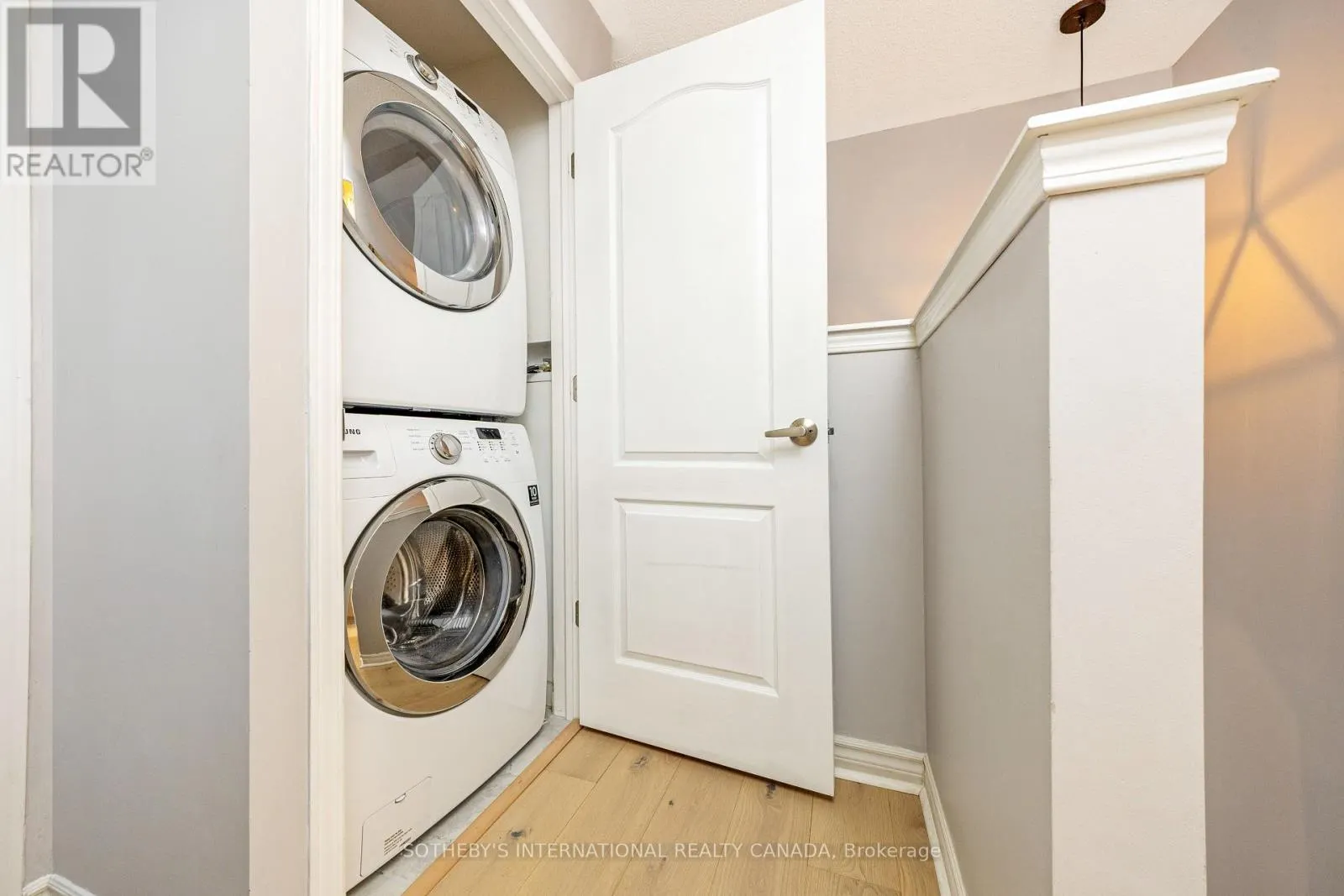 1619 GAINER CRESCENT