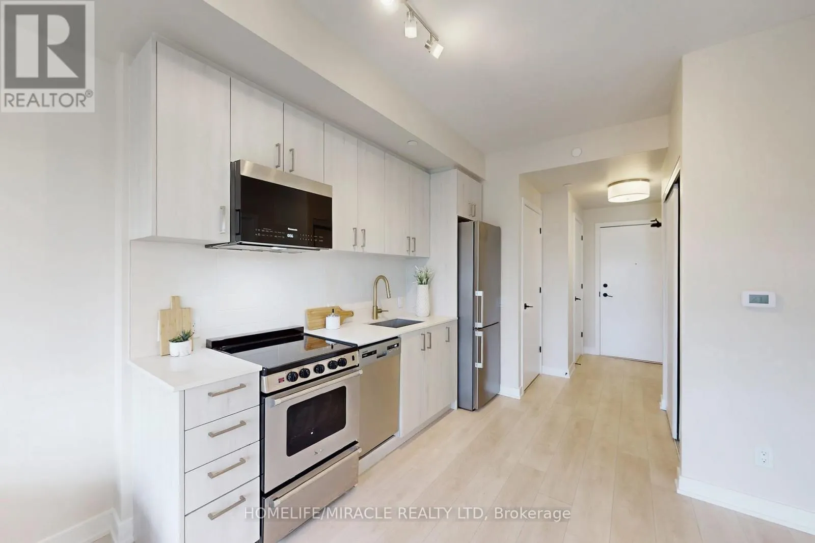 604 - 8010 DERRY ROAD