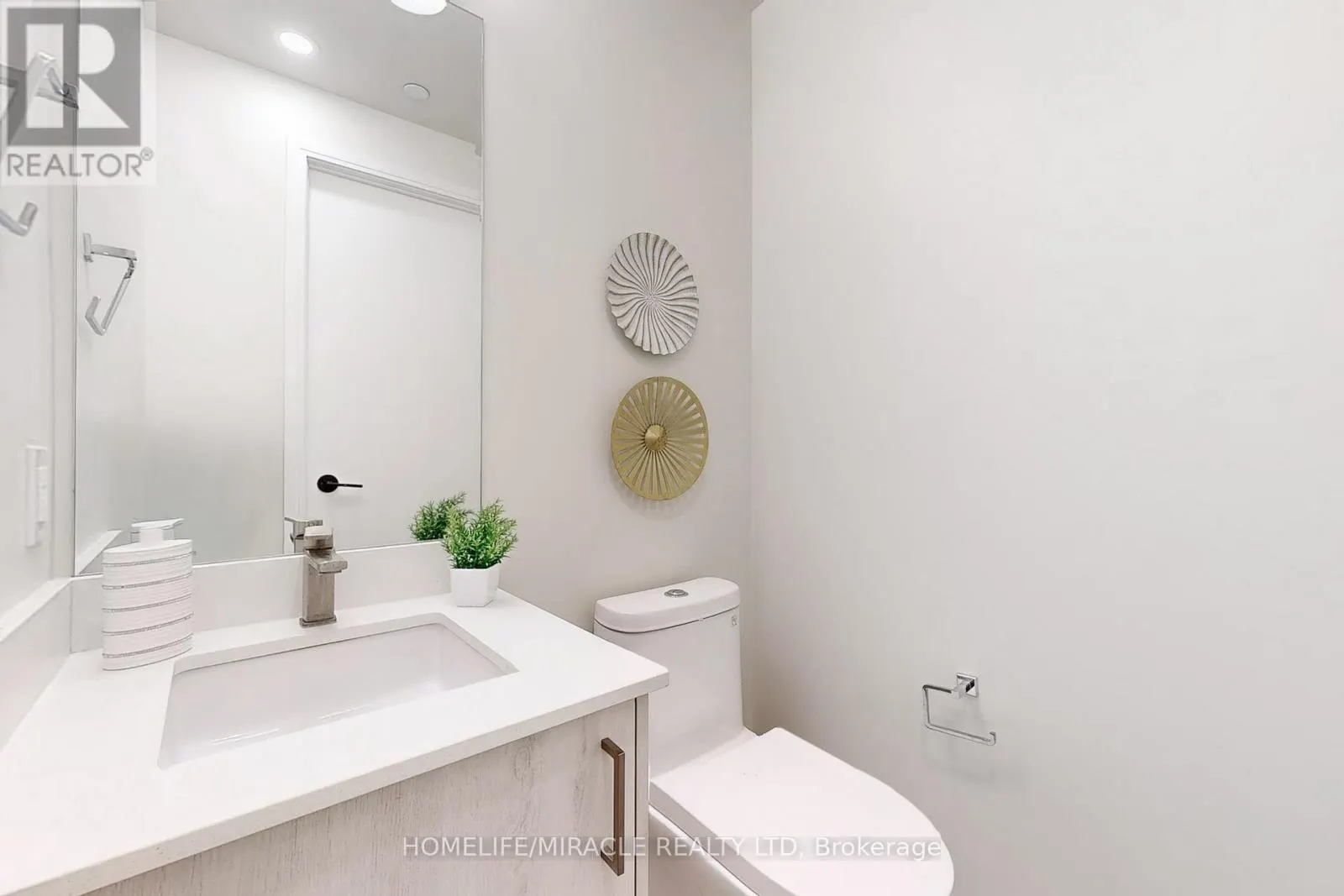 604 - 8010 DERRY ROAD