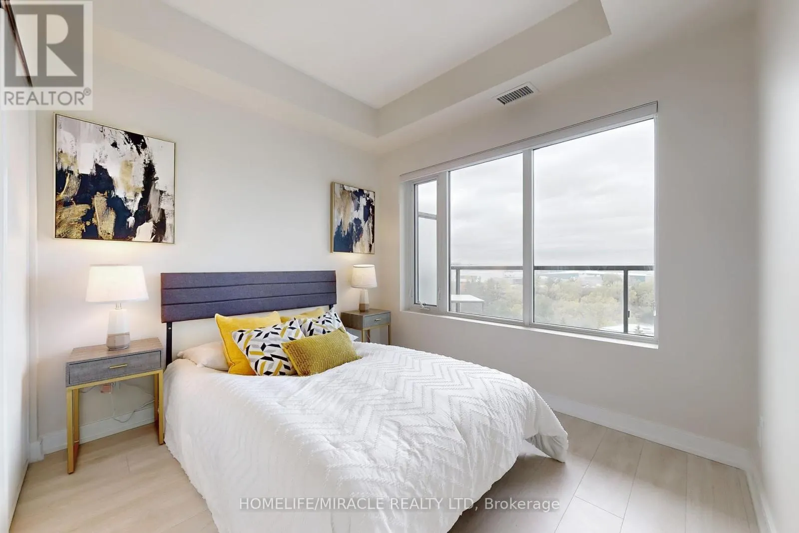 604 - 8010 DERRY ROAD