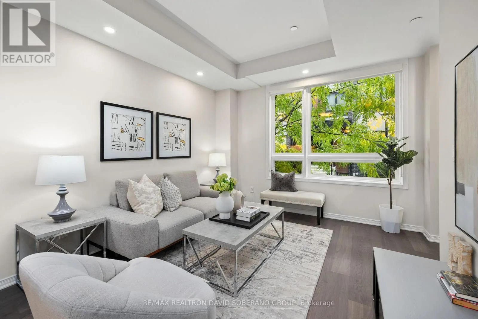 202 - 1120 BRIAR HILL AVENUE