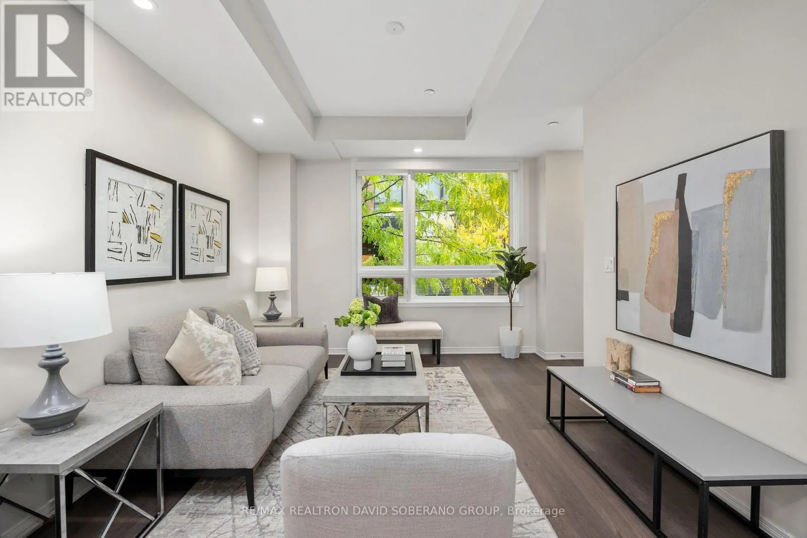 202 - 1120 BRIAR HILL AVENUE