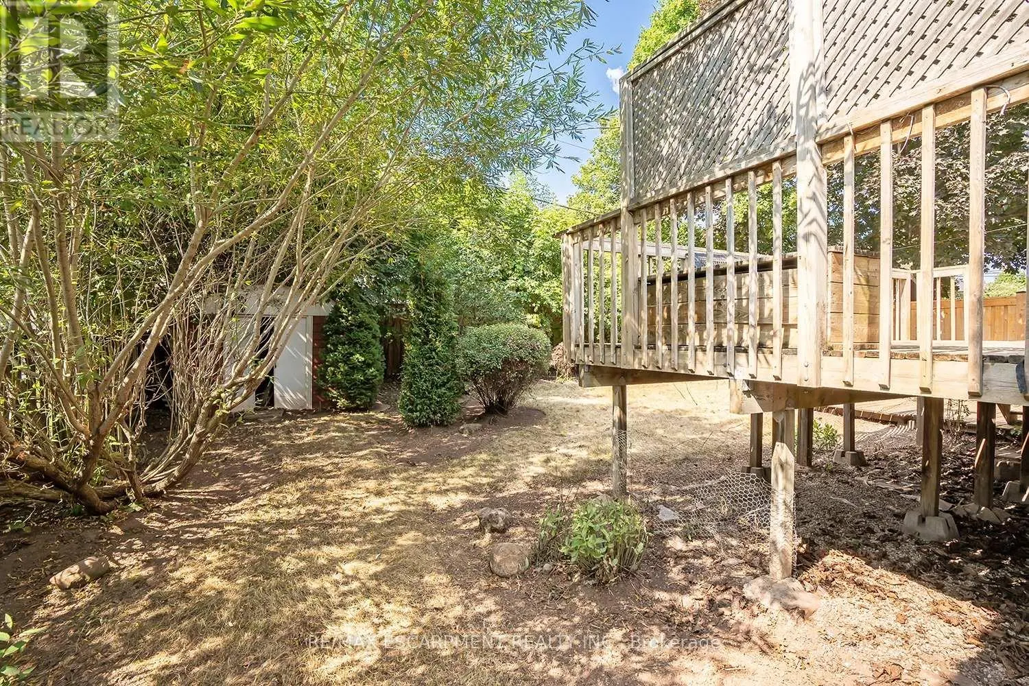 652 ARDLEIGH CRESCENT