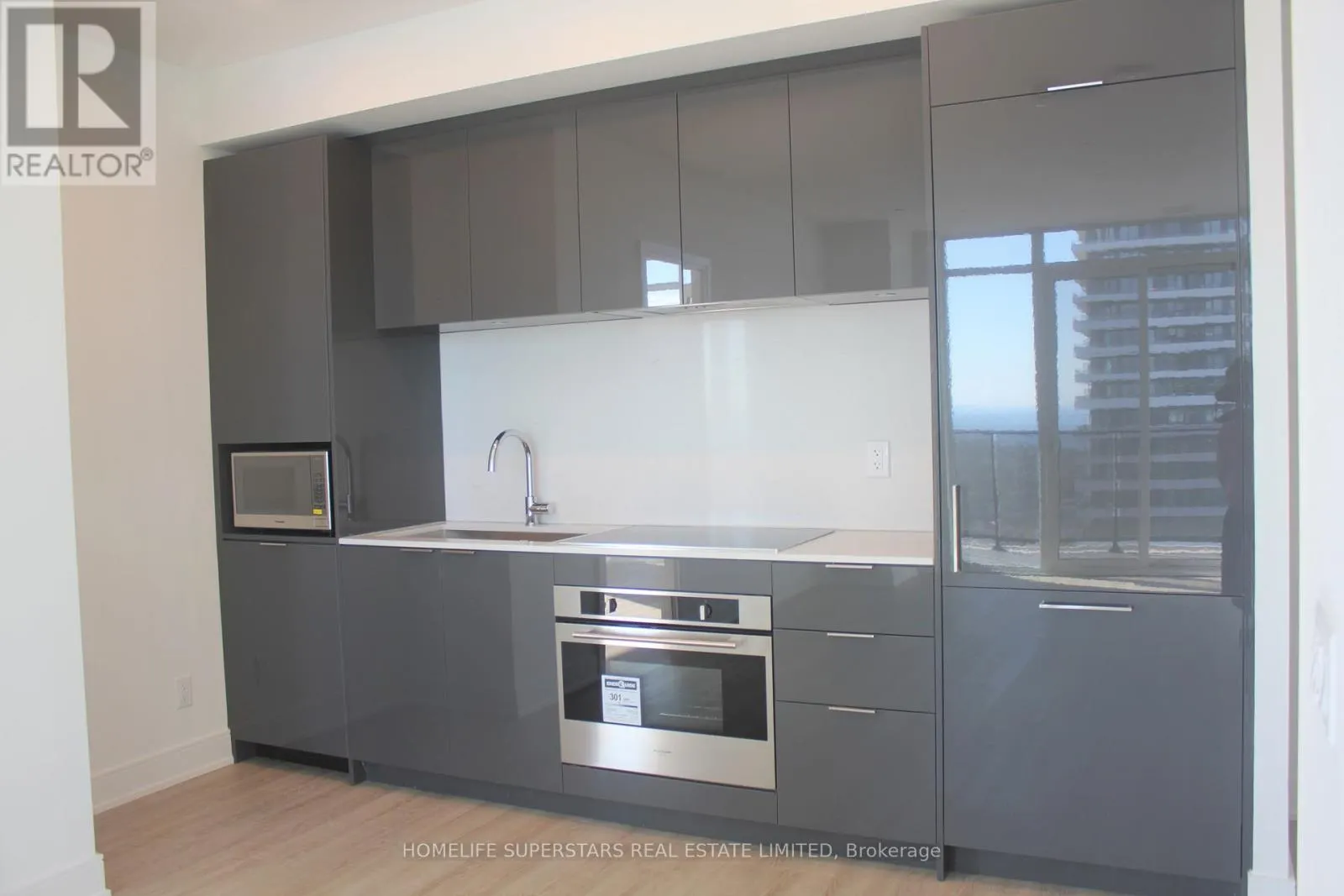 5407 - 70 ANNIE CRAIG DRIVE