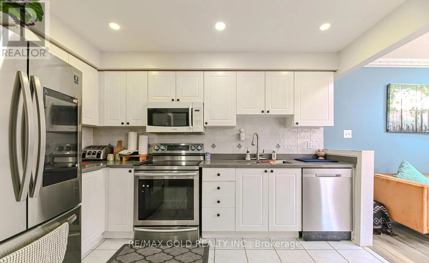 89 BLACK FOREST DRIVE