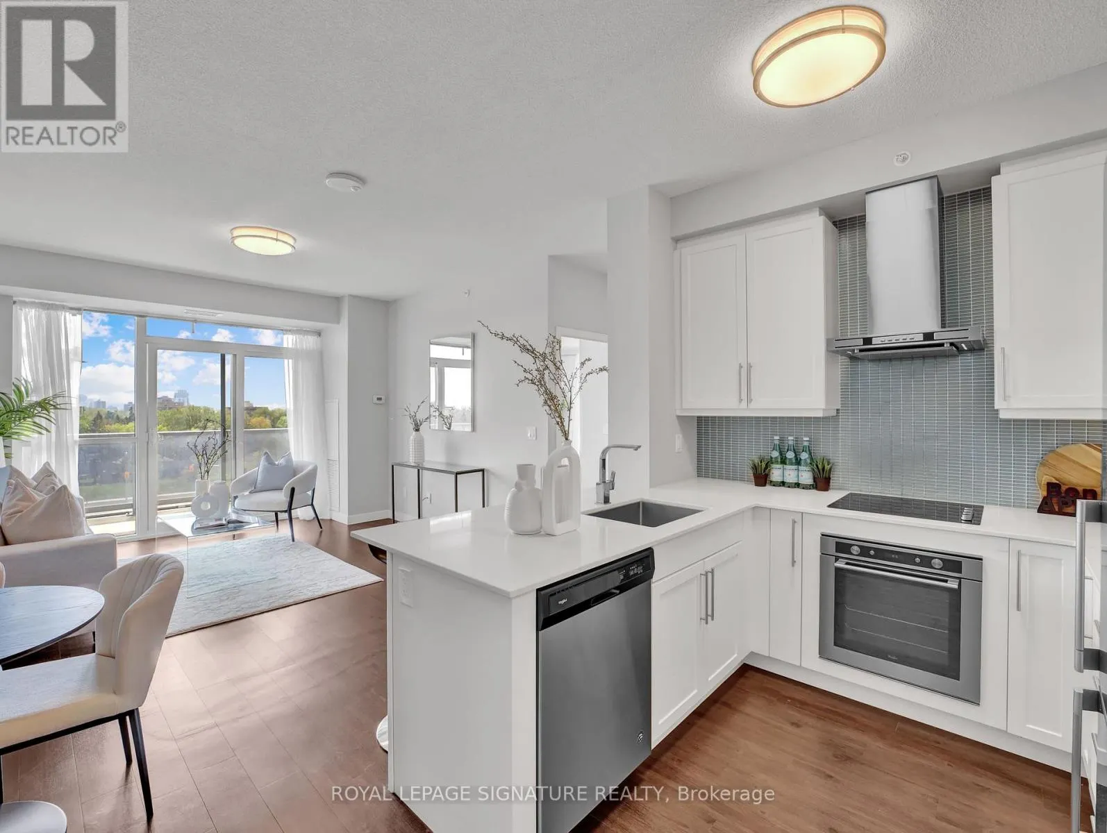 610 - 2081 FAIRVIEW STREET