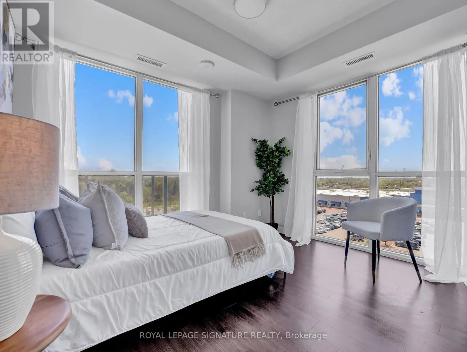 610 - 2081 FAIRVIEW STREET