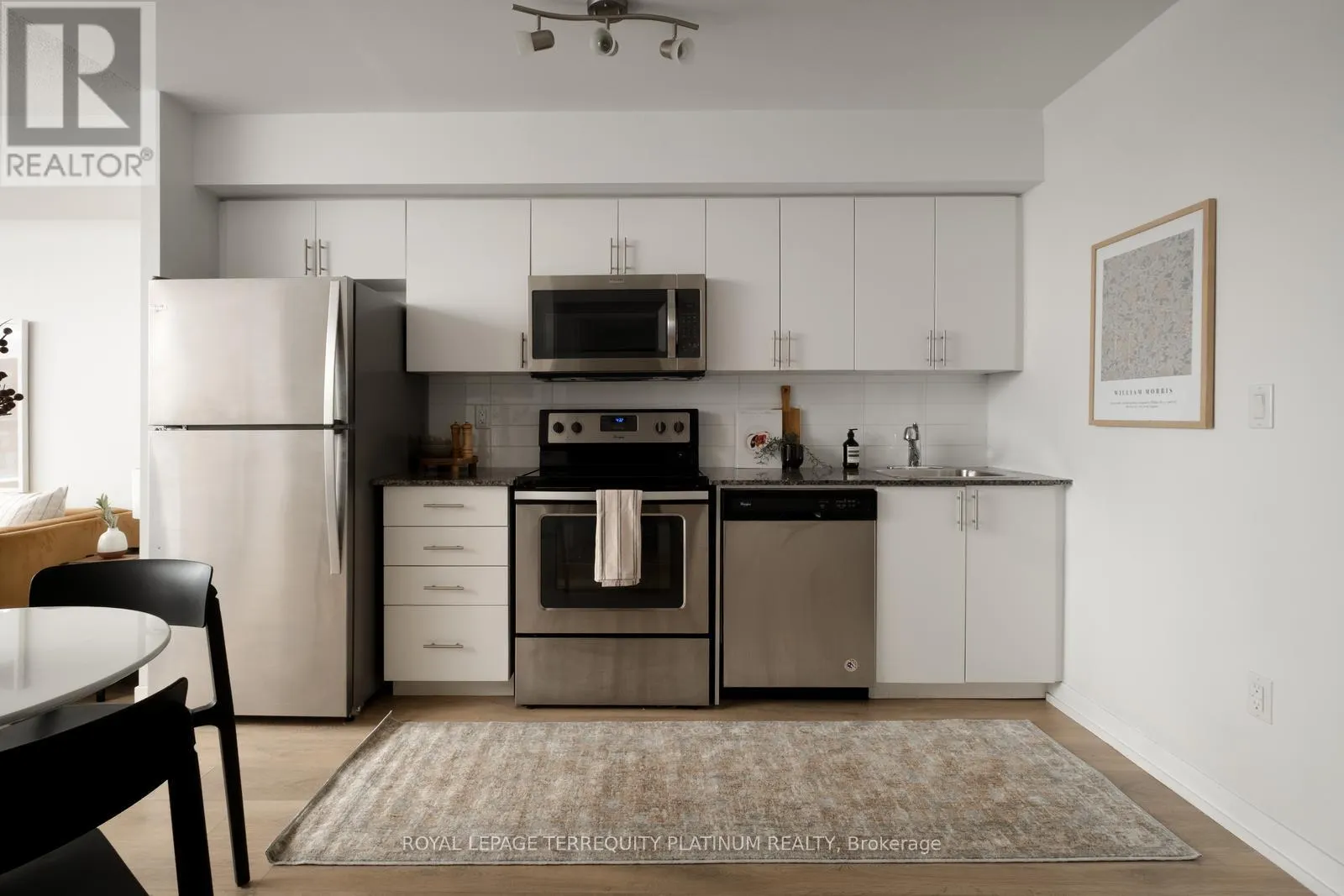 1407 - 1420 DUPONT STREET