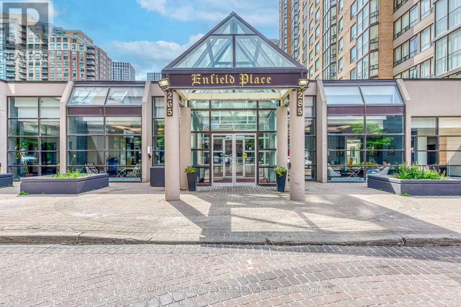 1008 - 265 ENFIELD PLACE